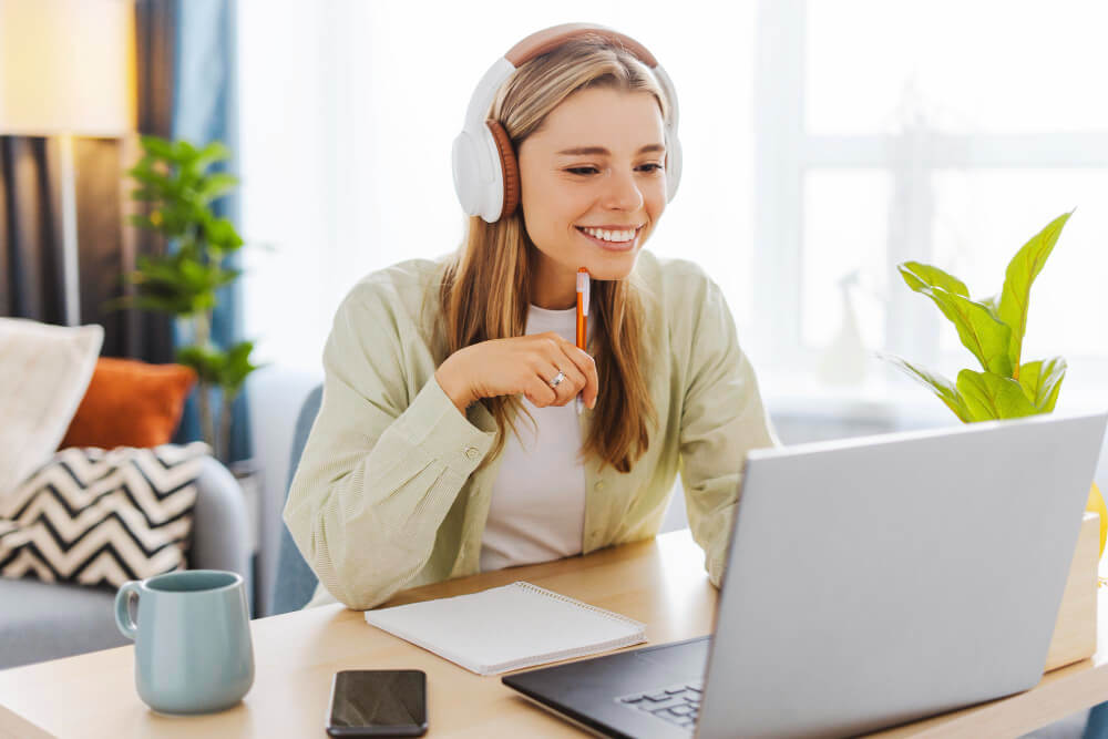 ABeeC School Flessibilità Oraria e Possibilità di Lezioni Online